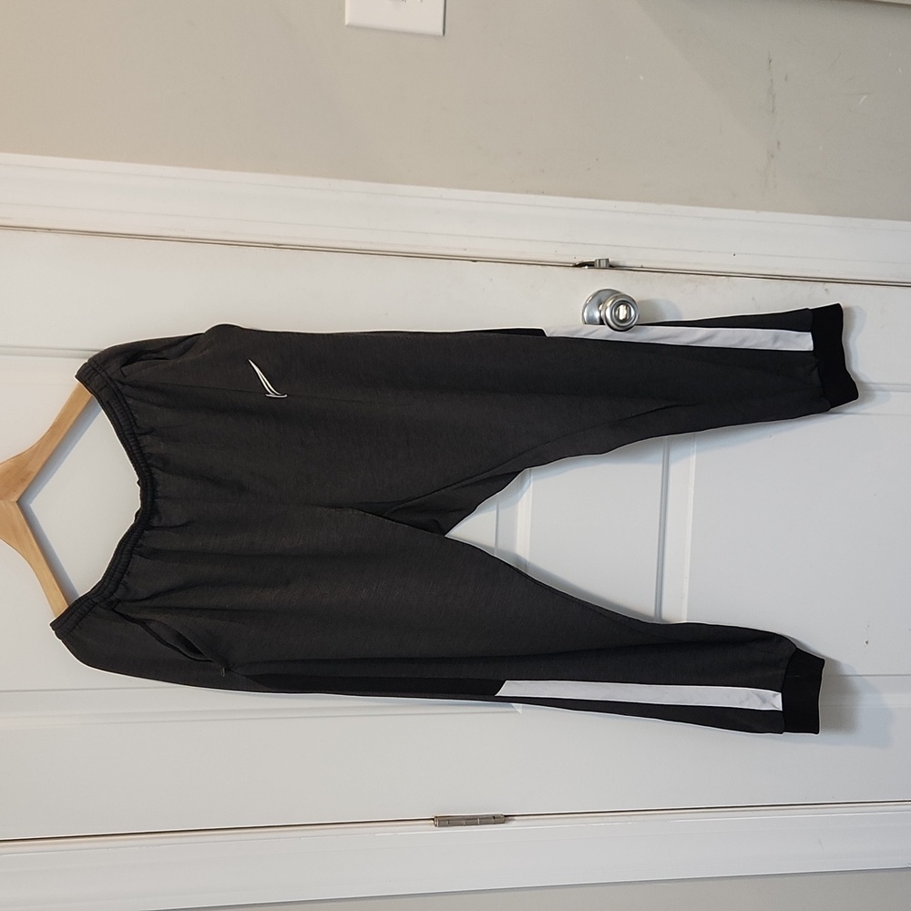 Nike dri-fit sweatpants